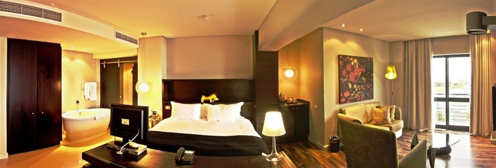 Colosseum Luxury Hotel Cidade Do Cabo Exterior foto