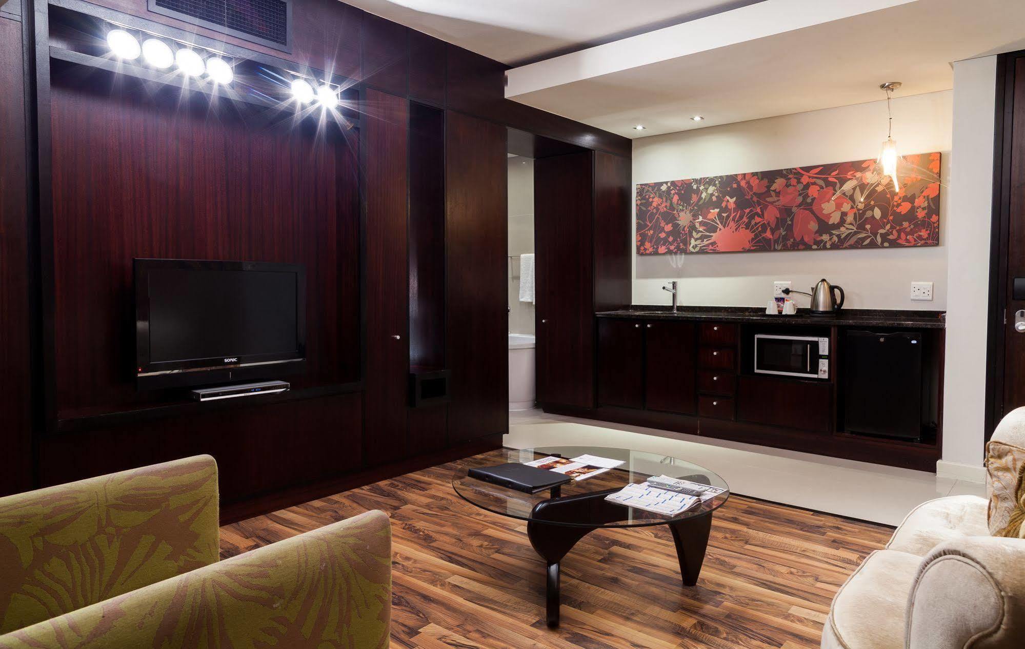 Colosseum Luxury Hotel Cidade Do Cabo Exterior foto