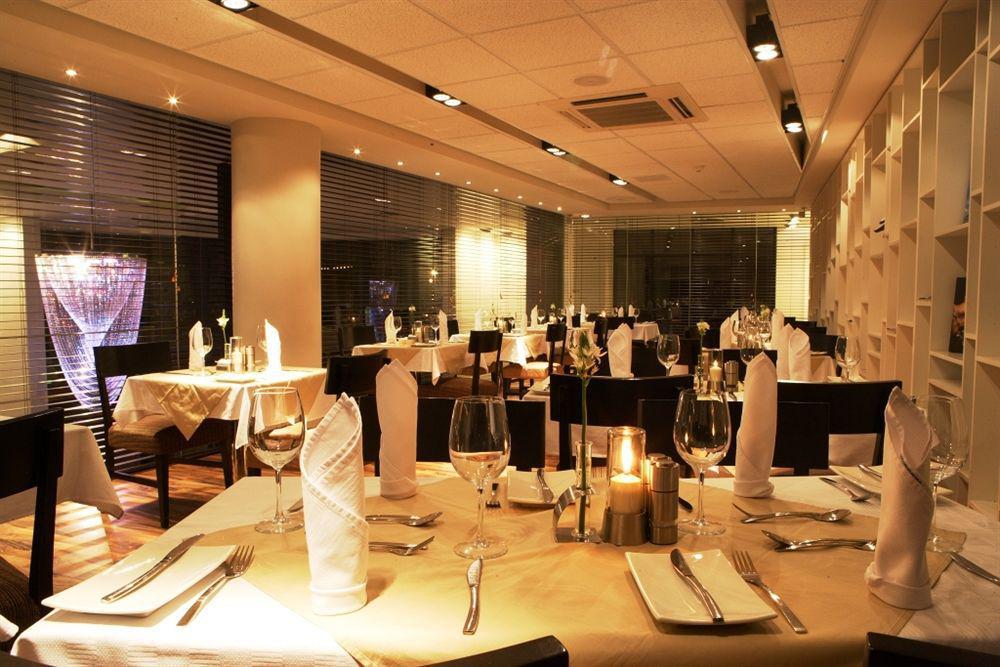 Colosseum Luxury Hotel Cidade Do Cabo Exterior foto